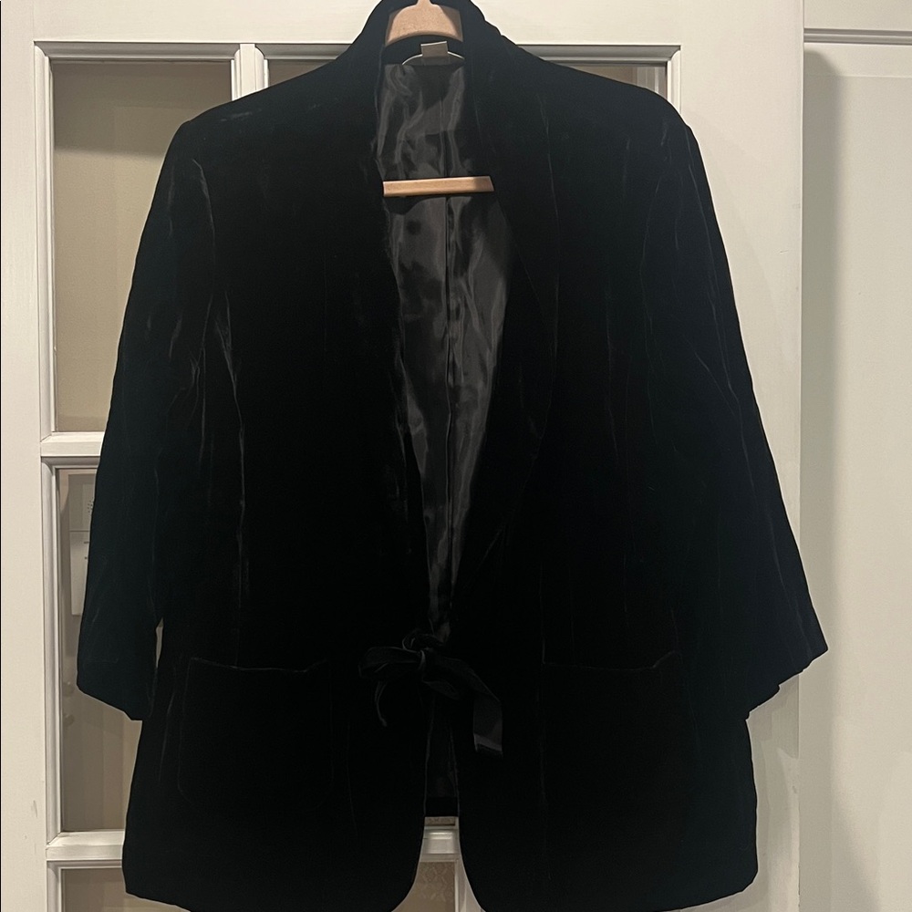 CJ Banks Black Velvet Women's Blazer
